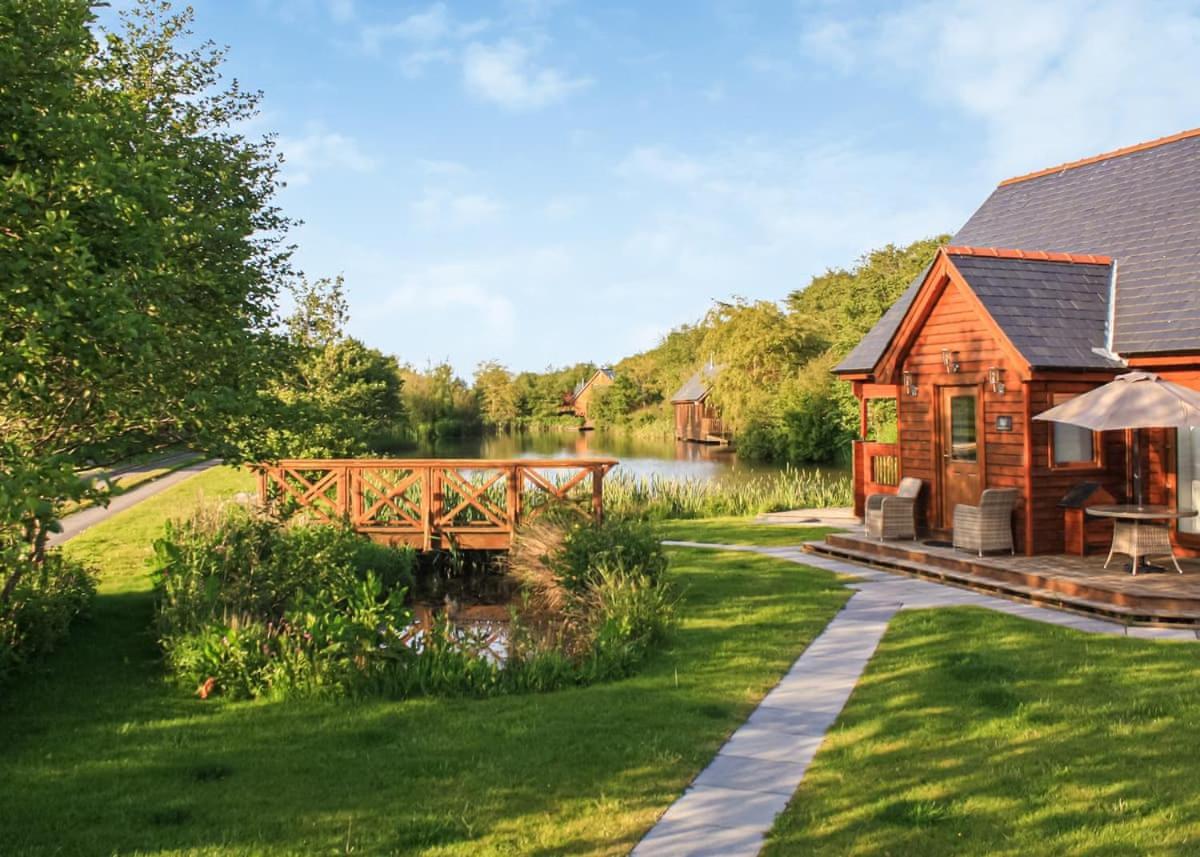 Anglesey Lakeside Lodges Menai Bridge Zewnętrze zdjęcie