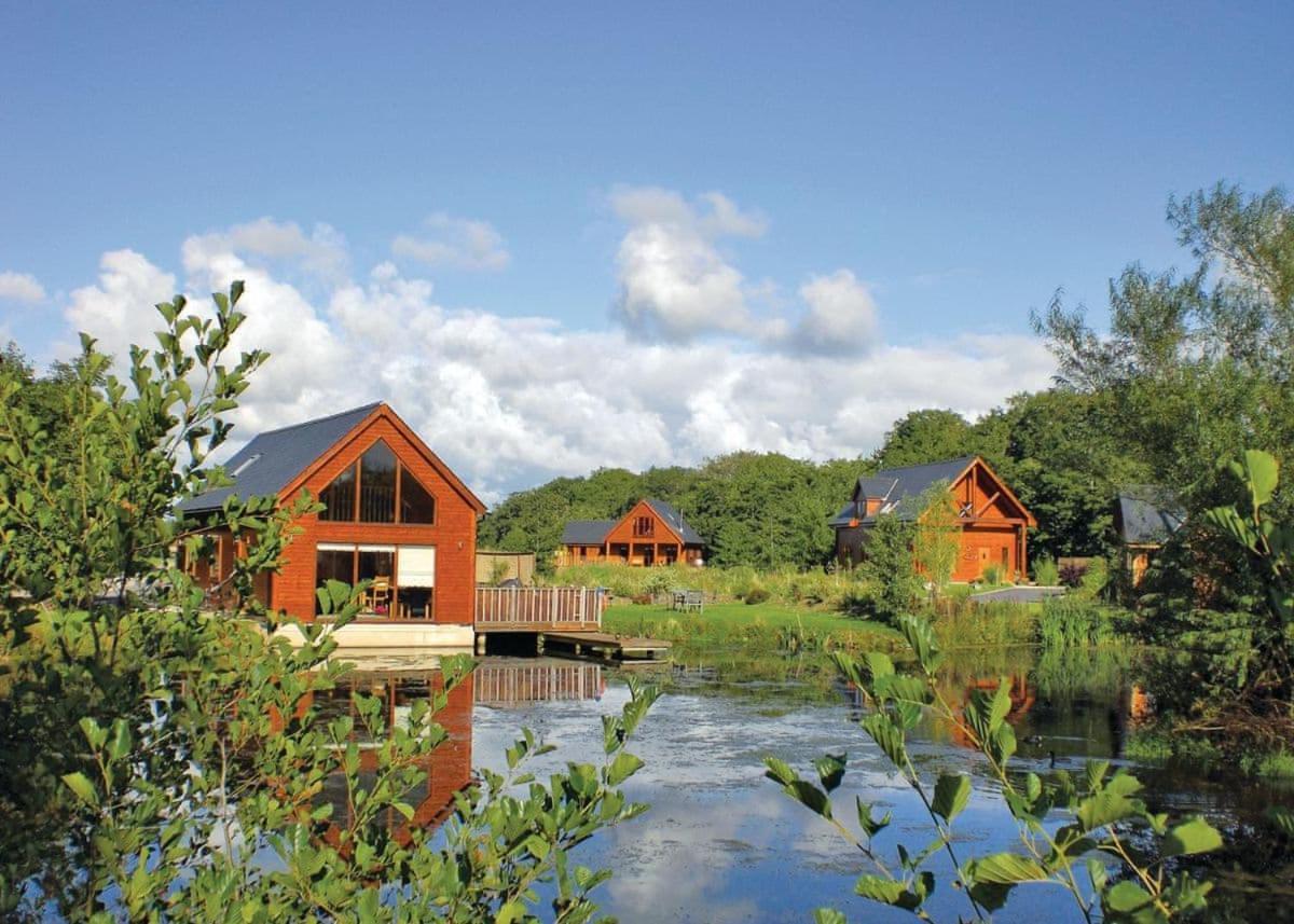 Anglesey Lakeside Lodges Menai Bridge Zewnętrze zdjęcie