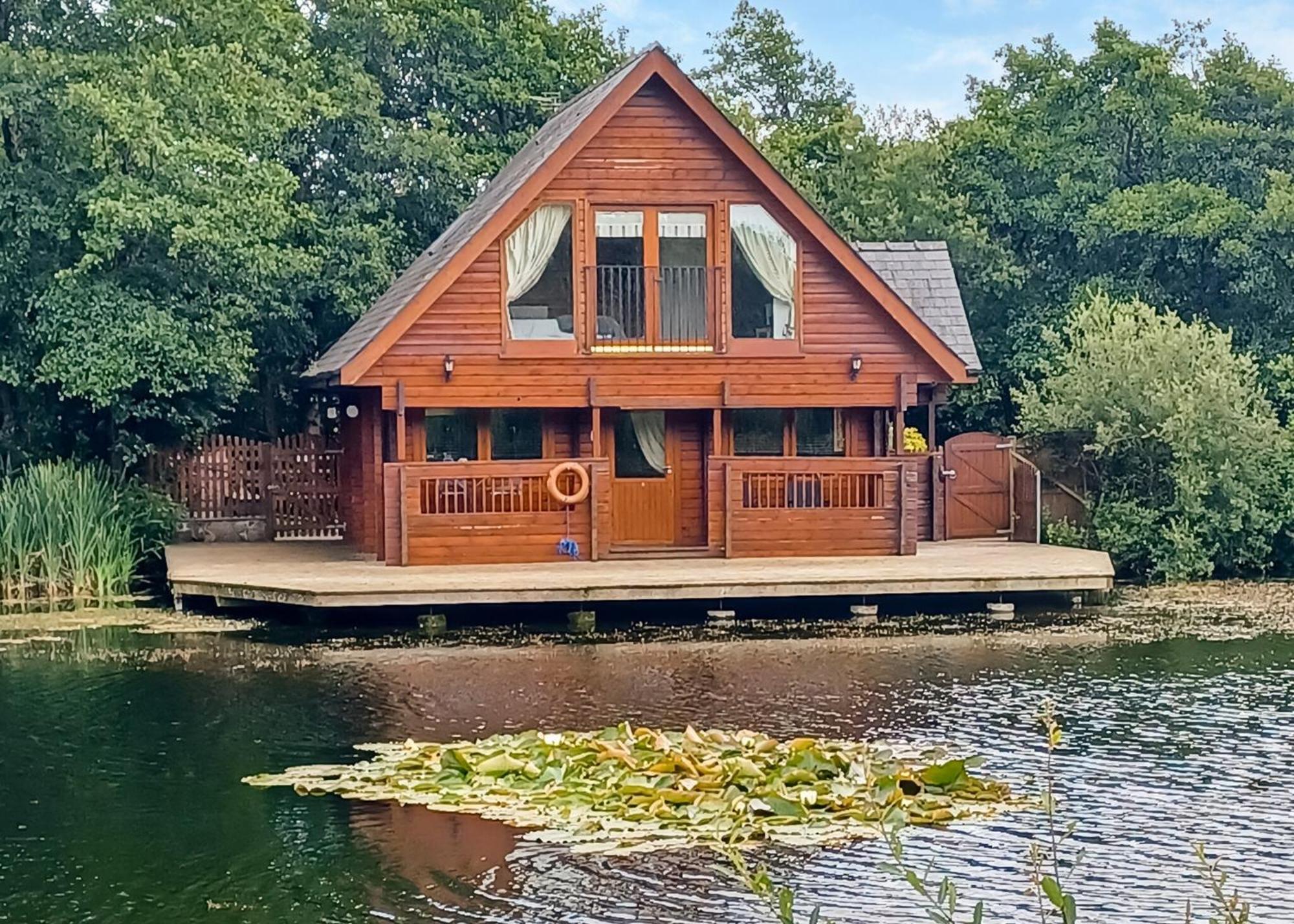 Anglesey Lakeside Lodges Menai Bridge Pokój zdjęcie