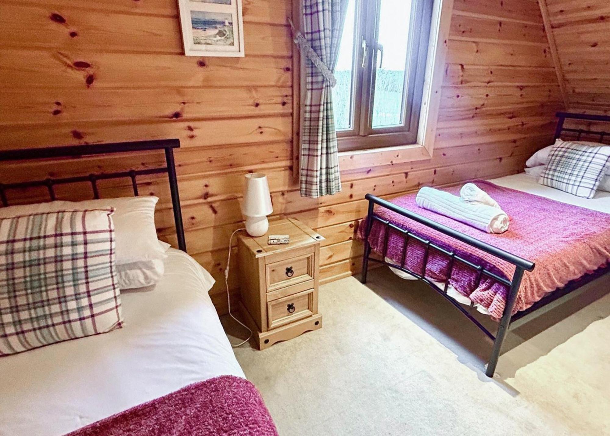 Anglesey Lakeside Lodges Menai Bridge Pokój zdjęcie