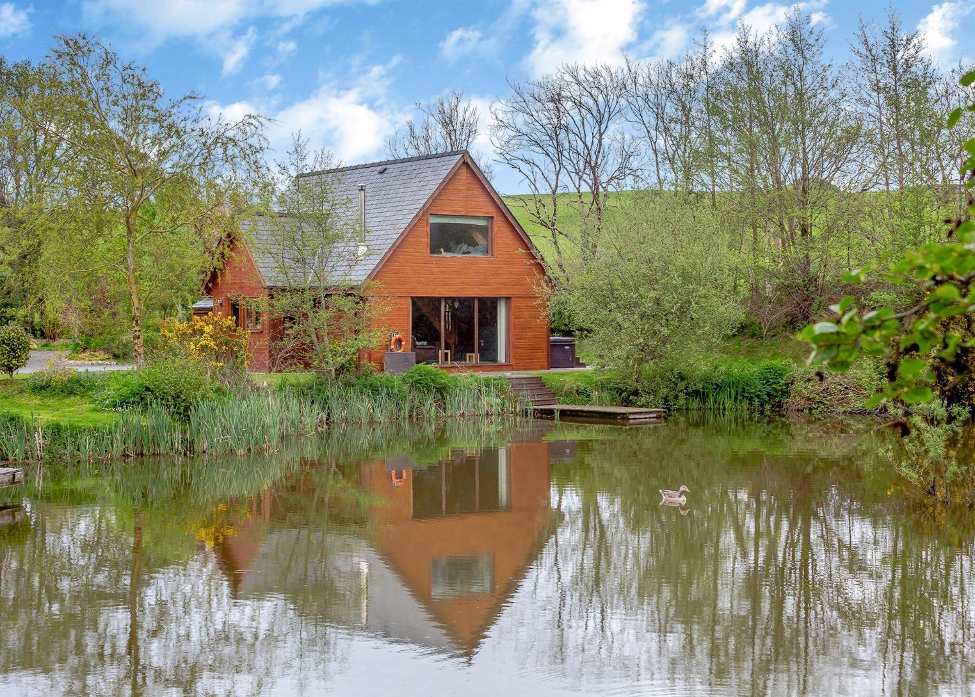 Anglesey Lakeside Lodges Menai Bridge Zewnętrze zdjęcie