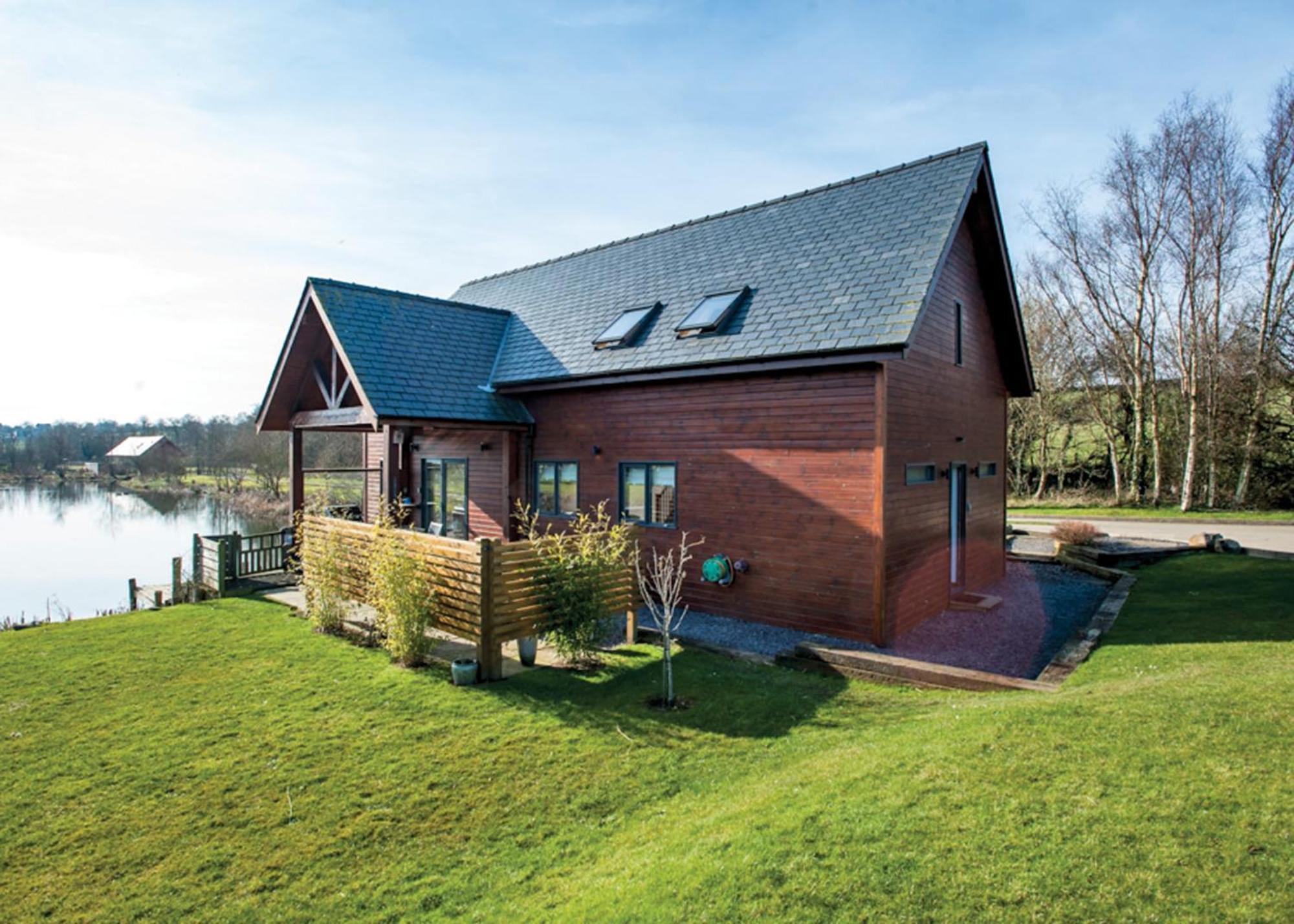 Anglesey Lakeside Lodges Menai Bridge Zewnętrze zdjęcie