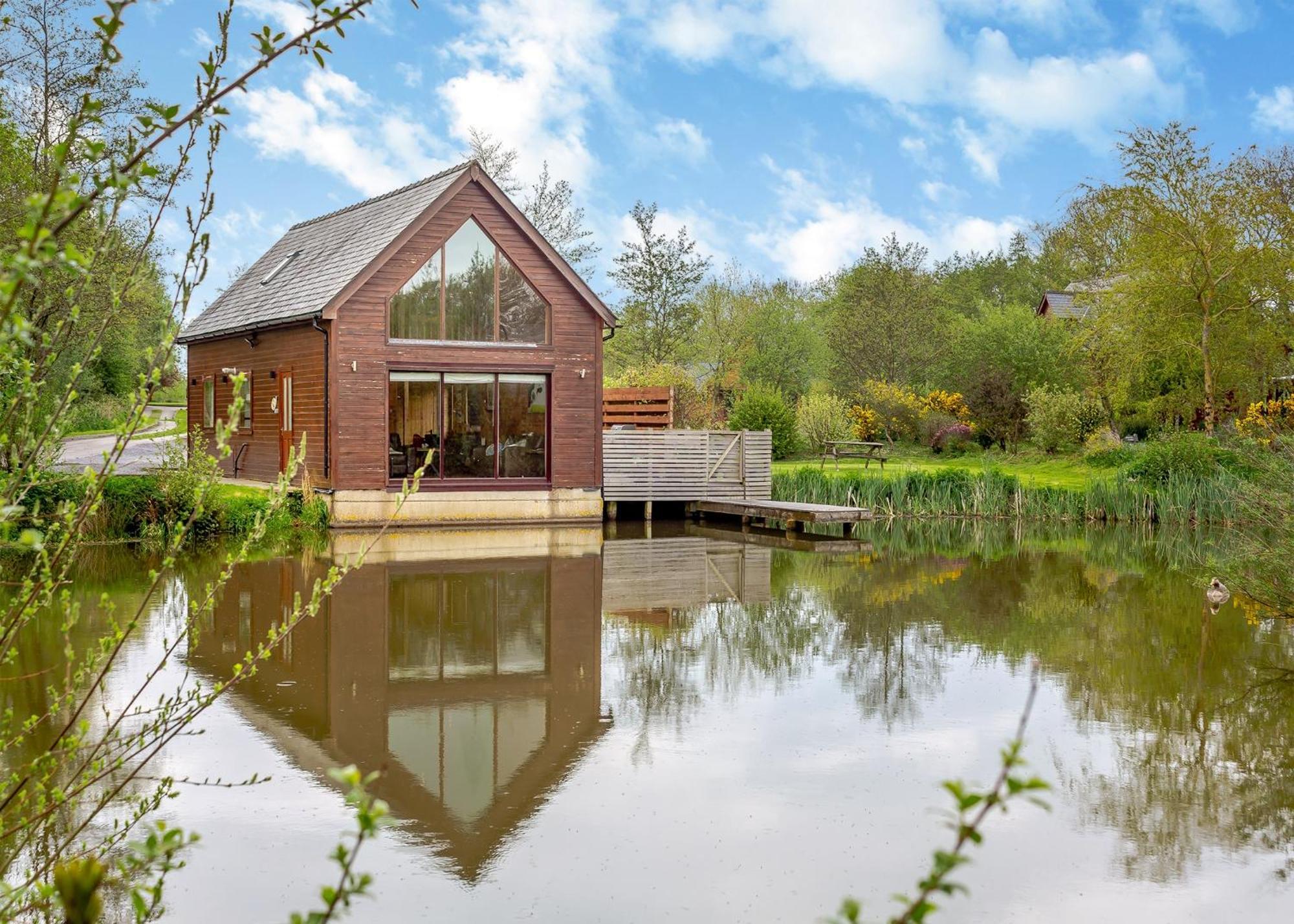 Anglesey Lakeside Lodges Menai Bridge Zewnętrze zdjęcie
